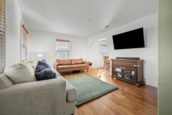 $365,000 | 202 2nd Avenue, Murfreesboro, TN 37130