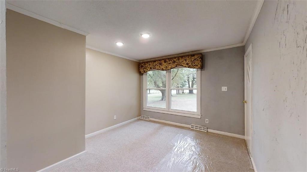 8392 West Harrell Road Oak Ridge, NC 27310 - Photo 20 of 23 living room