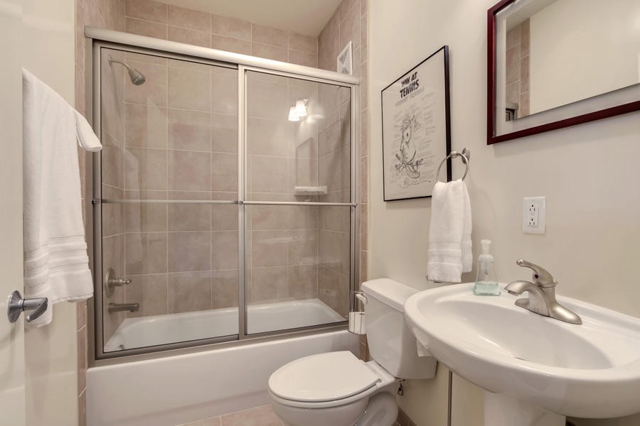 440 Walnut Street, Unit 202 Knoxville, TN 37902 - Photo 22 of 24 Gallery Image 22