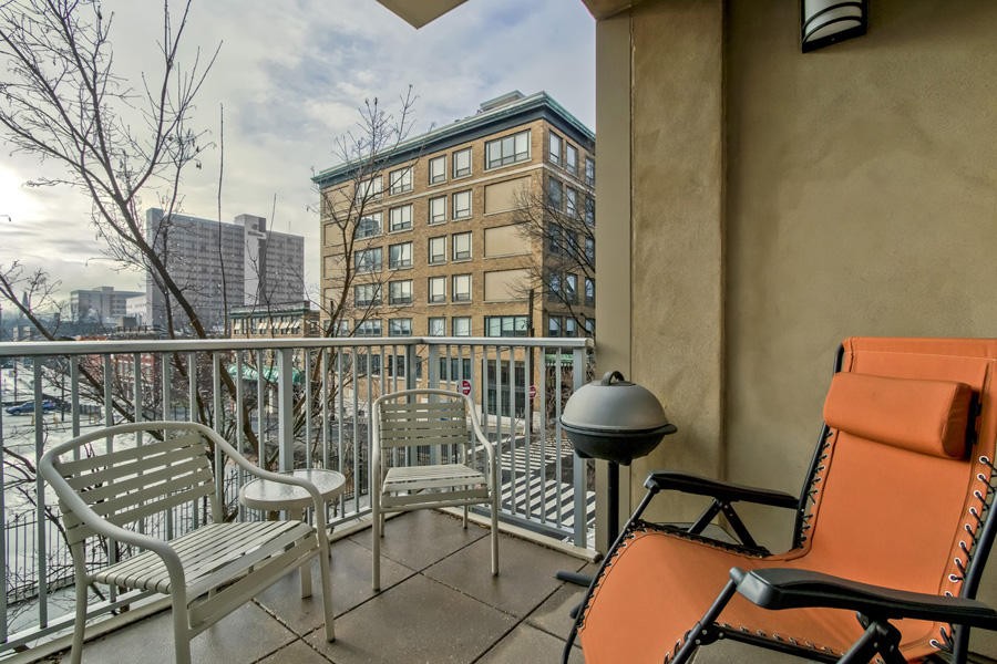 440 Walnut Street, Unit 202 Knoxville, TN 37902 - Photo 7 of 24 Gallery Image 7