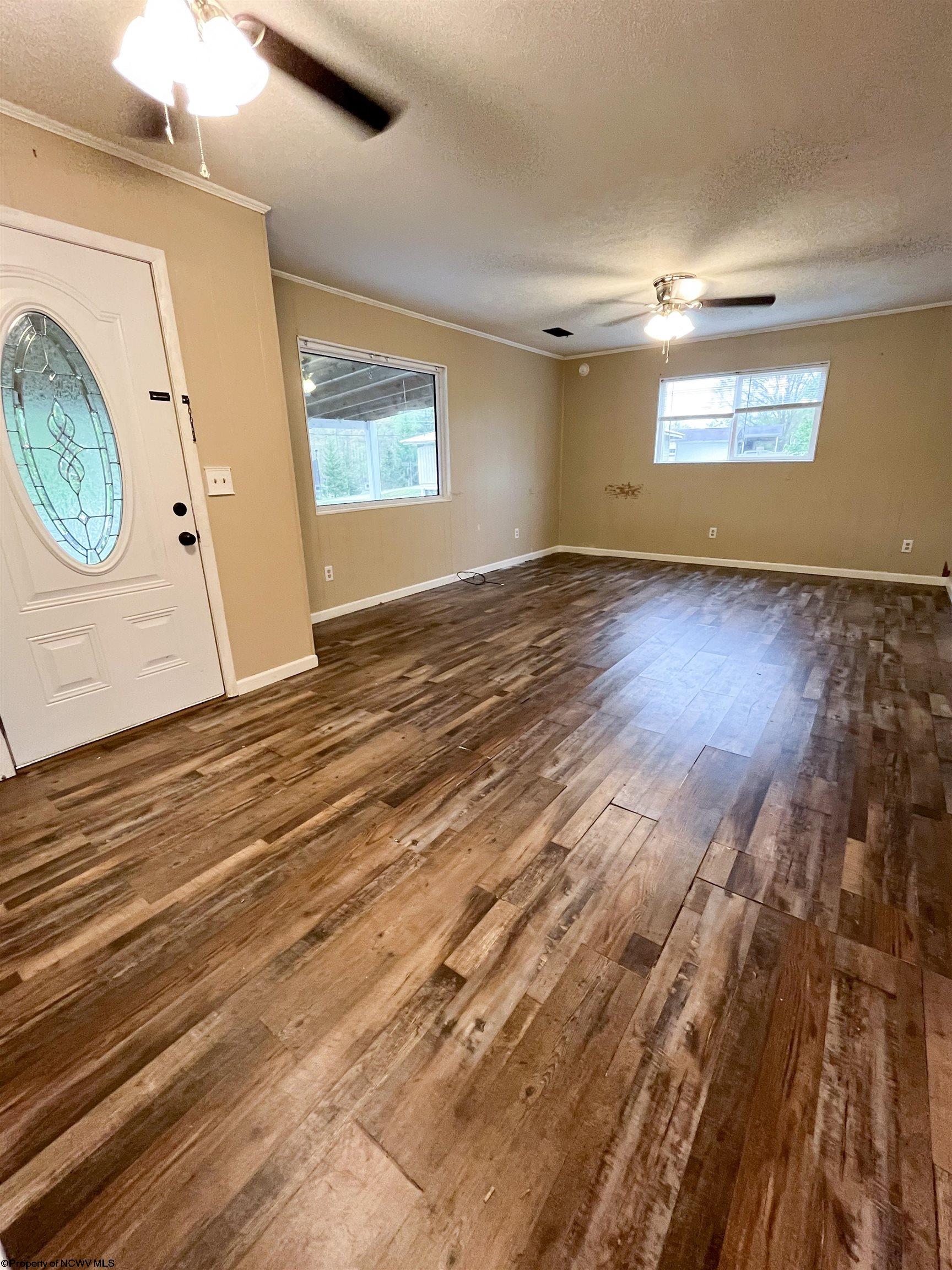 79 Norway Loop Road Fairmont, WV 26554 - Photo 6 of 14 Gallery Image 6