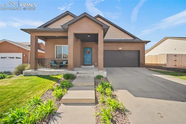 $385,000 | 3012 Prairie Hawk Lane, Pueblo, CO 81005