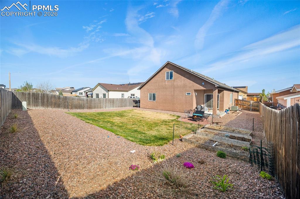 3012 Prairie Hawk Lane Pueblo, CO 81005 - Photo 41 of 49