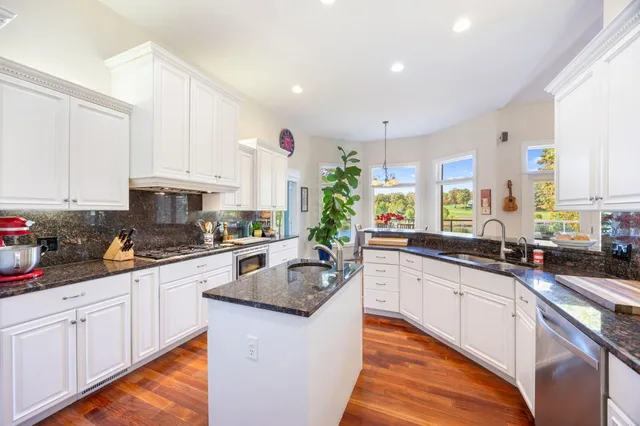 $849,900 | 9235 Candlestone Drive, Unit 13, Stanwood, MI 49346