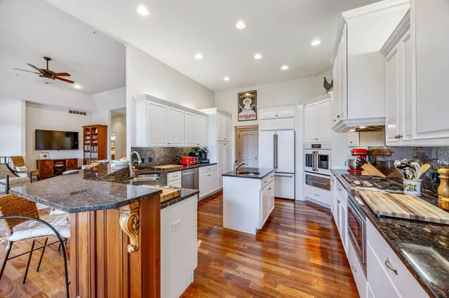 $849,900 | 9235 Candlestone Drive, Unit 13, Stanwood, MI 49346