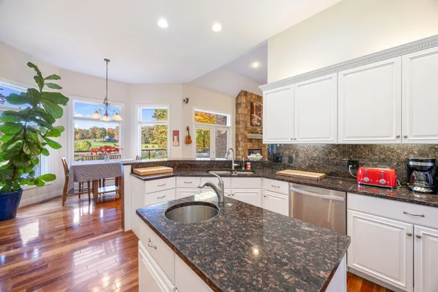 $849,900 | 9235 Candlestone Drive, Unit 13, Stanwood, MI 49346