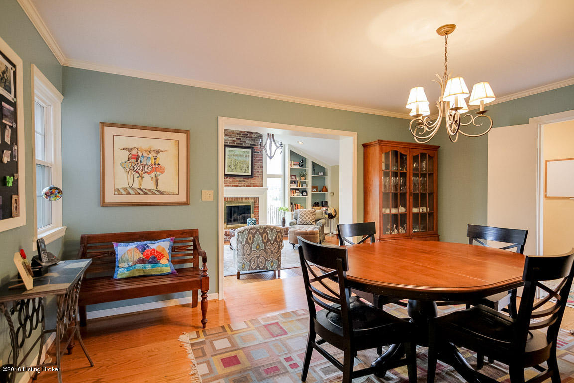 2400 Tuckaho Road Louisville, KY 40207 - Photo 13 of 31 0033
