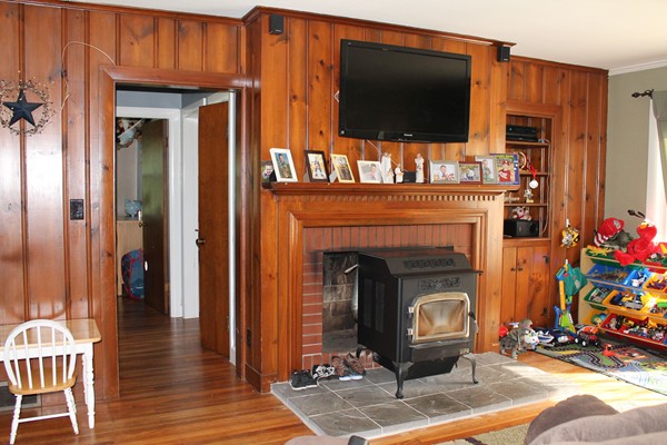290 Purgatory Road Northbridge, MA 01588 - Photo 3 of 11