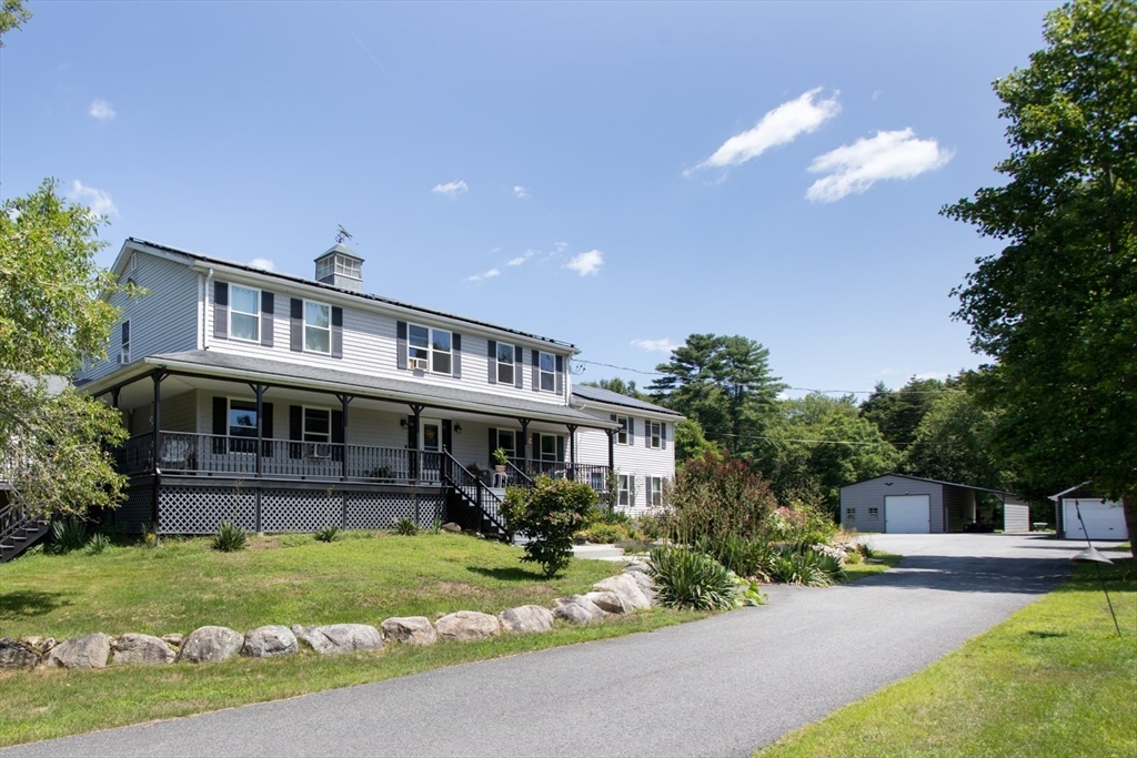 511 Old Fall River Road Dartmouth, MA 02747 - Photo 2 of 42 Gallery Image 2