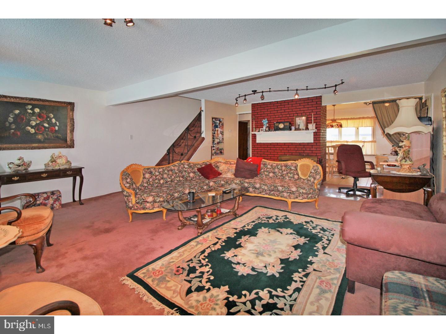 9323 Annapolis Road Philadelphia, PA 19114 - Photo 11 of 20 Gallery Image 11