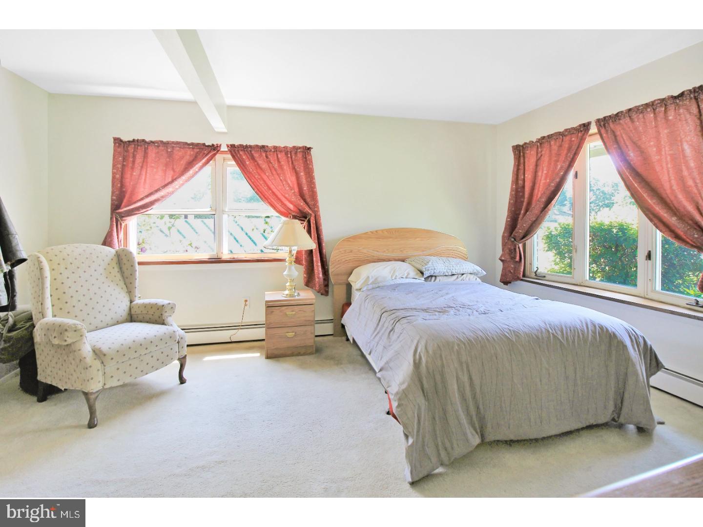 9323 Annapolis Road Philadelphia, PA 19114 - Photo 7 of 20 Gallery Image 7