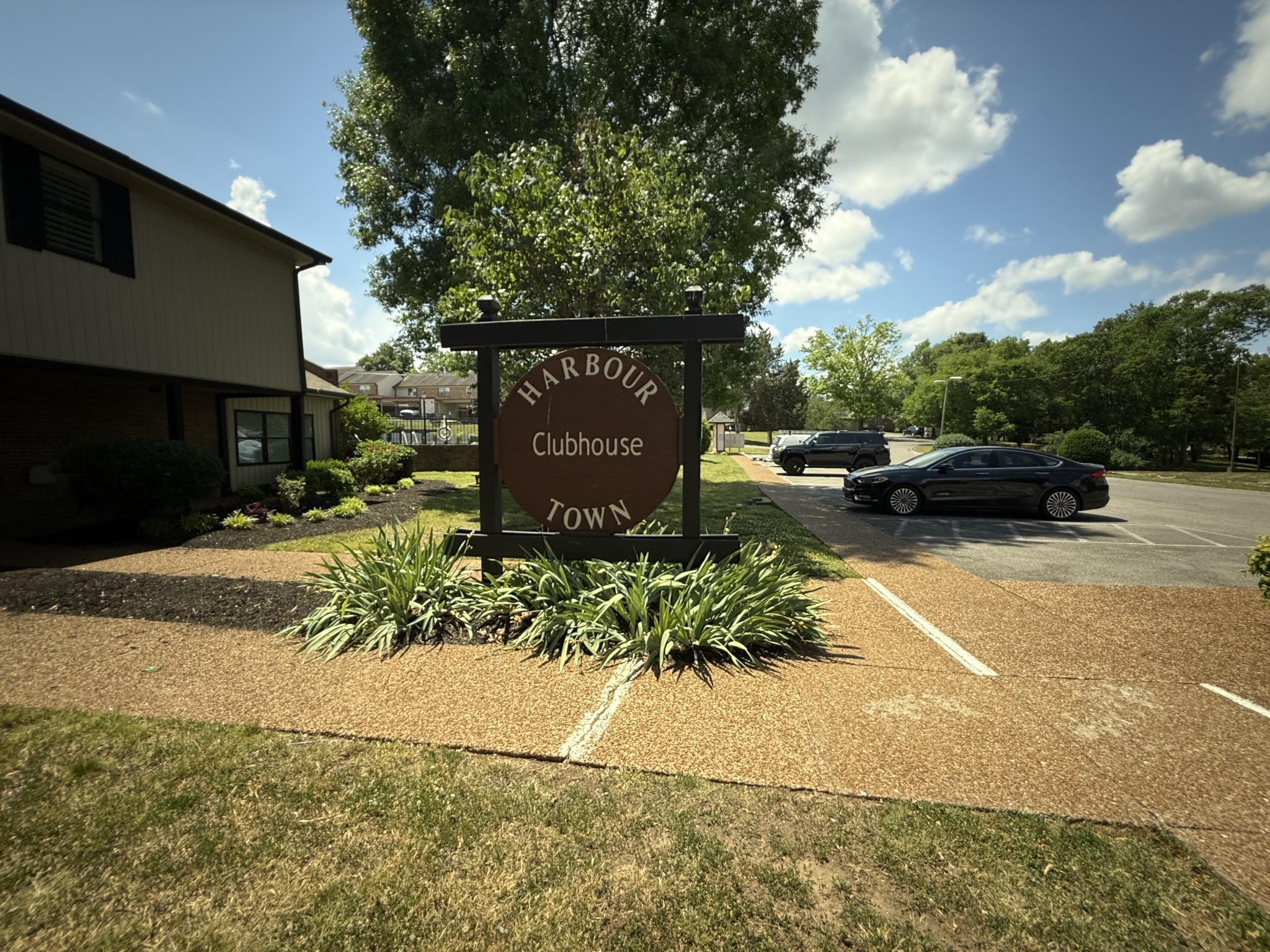 4001 Anderson Road, Unit C117 Nashville, TN 37217 - Photo 34 of 36