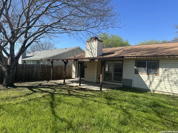 $1,650 | 5930 Whispering Lake Street, San Antonio, TX 78222