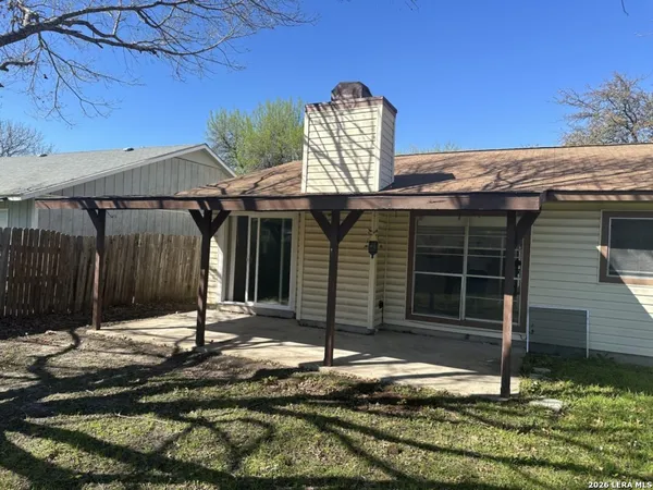 $1,650 | 5930 Whispering Lake Street, San Antonio, TX 78222