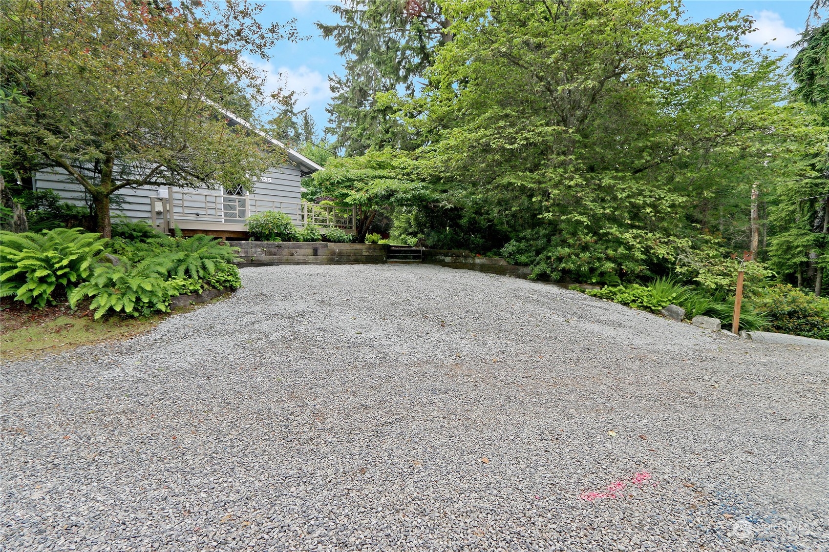 9035 196th Street Southwest Edmonds, WA 98026 - Photo 20 of 22 Gallery Image 20