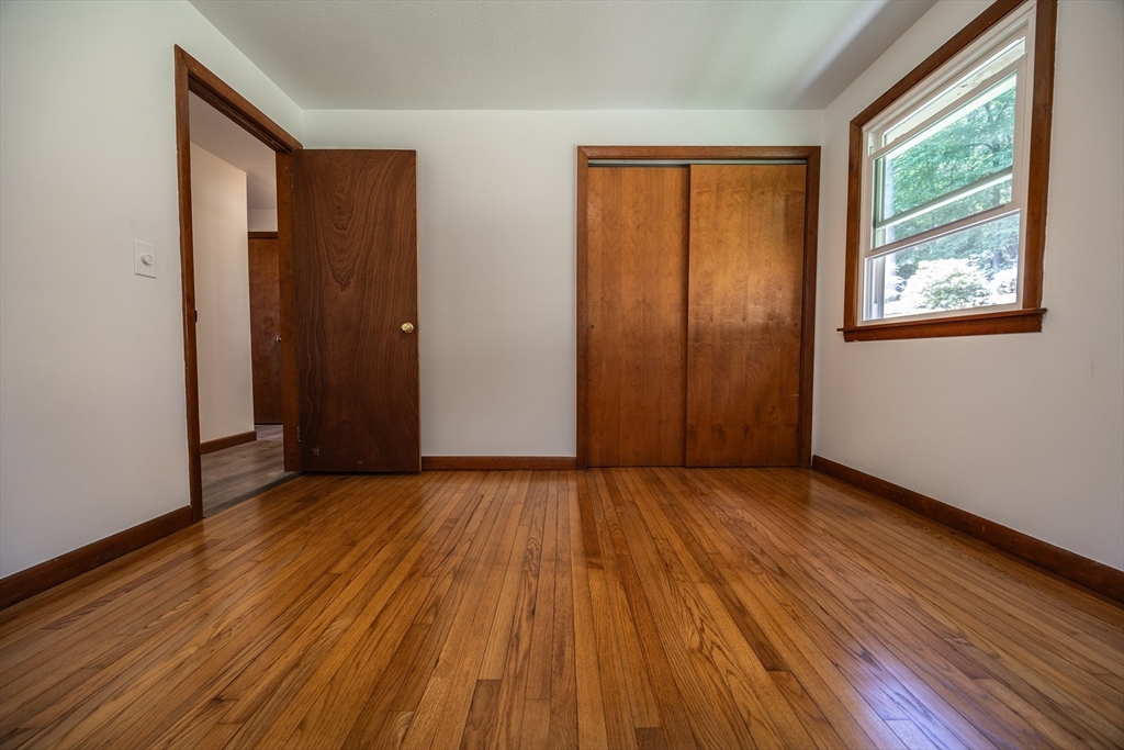 477 River Road Deerfield, MA 01342 - Photo 37 of 42