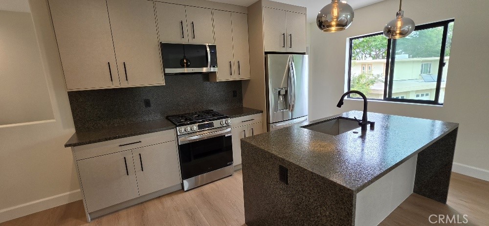 76 Seton Road, Unit 2 Irvine, CA 92612 - Photo 17 of 58