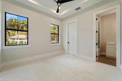 $2,395,000 | 699 1st Street Northwest, Naples, FL 34120