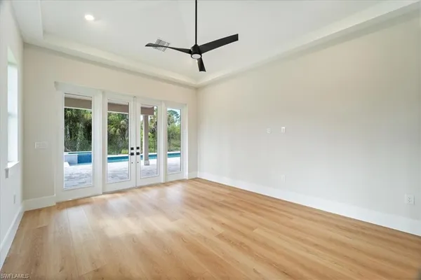 $2,395,000 | 699 1st Street Northwest, Naples, FL 34120