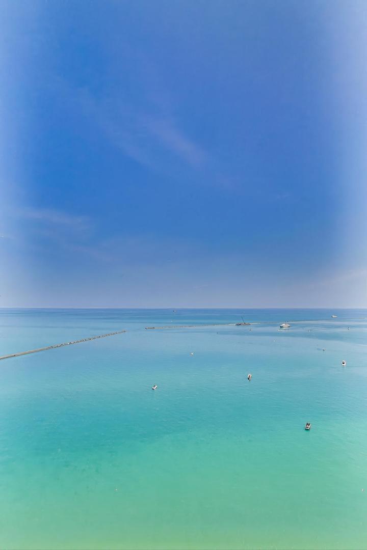 840 North Lake Shore Drive, Unit 2401 Chicago, IL 60611 - Photo 22 of 40 a view of an ocean