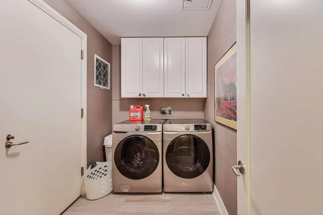 a picture of floor plan