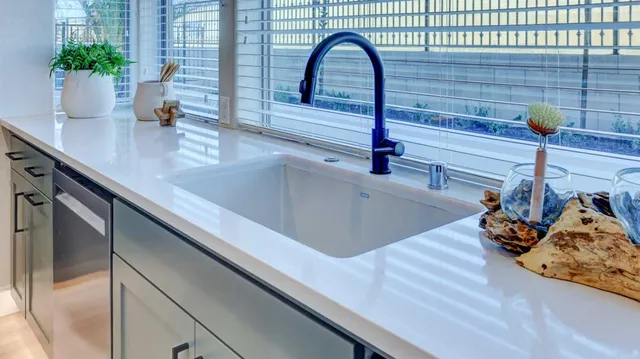 a close view of sink