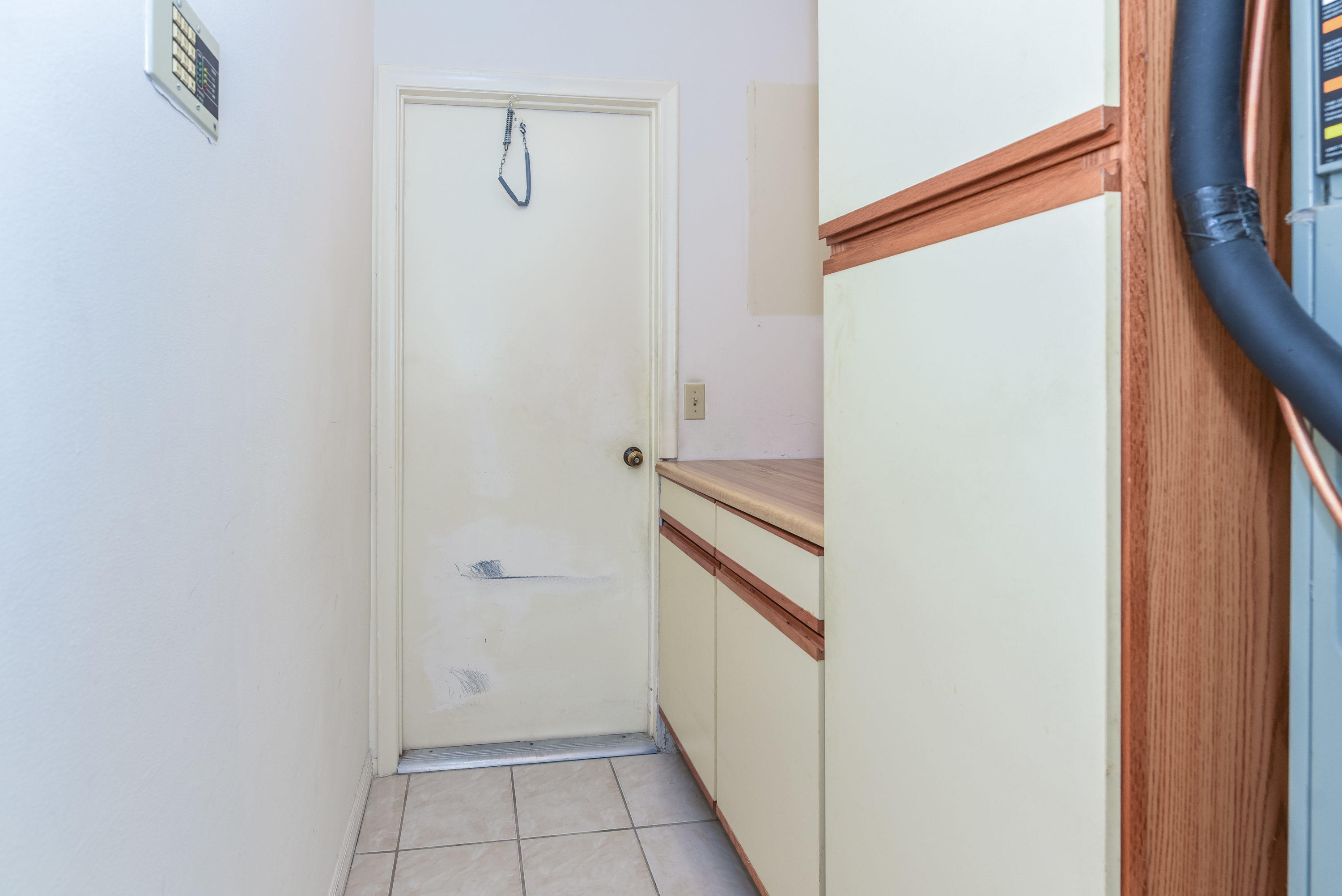 9087 Southwest 22nd Street, Unit C Boca Raton, FL 33428 - Photo 23 of 33 9087 SW 22nd St Boca Raton FL-print-019-