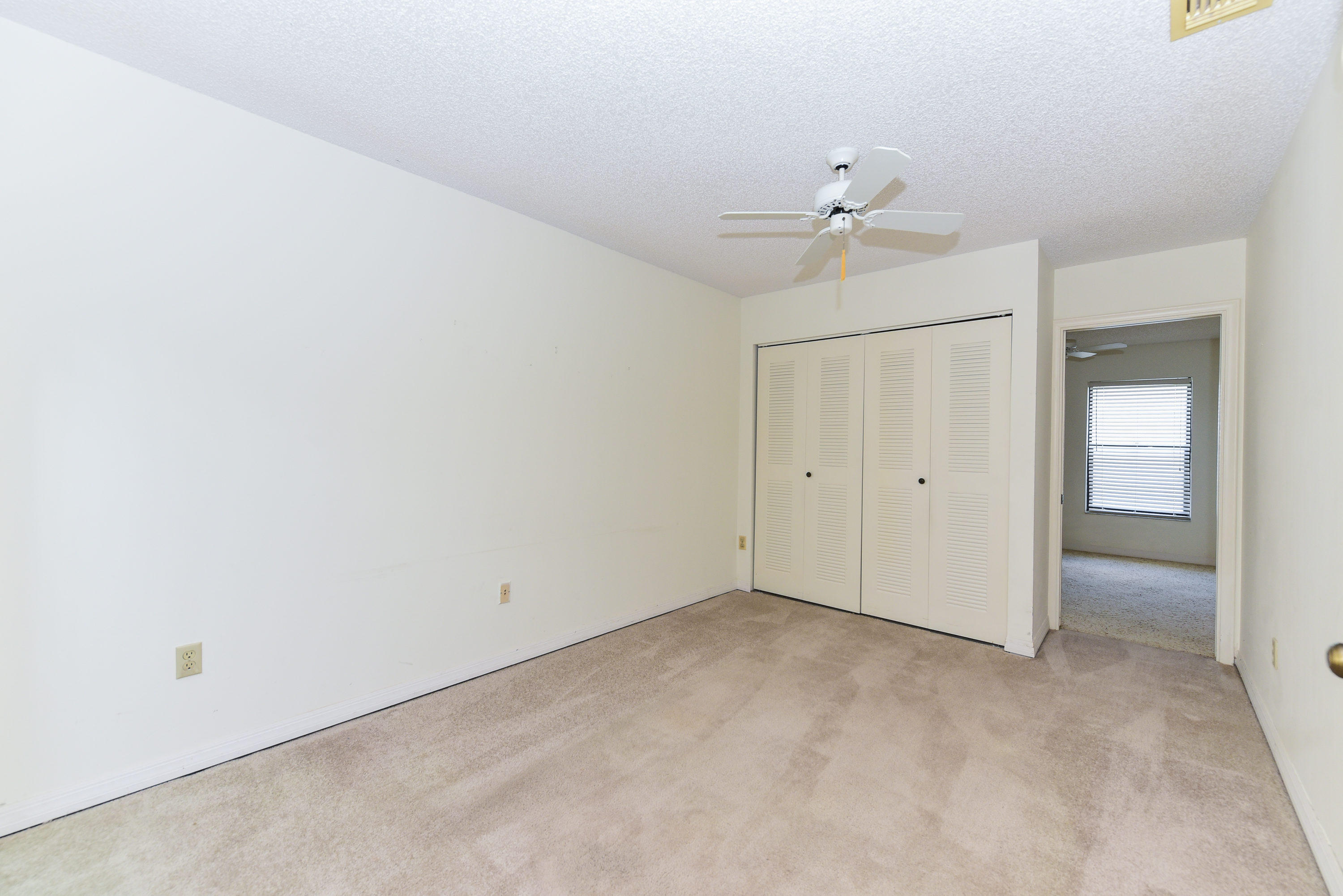 9087 Southwest 22nd Street, Unit C Boca Raton, FL 33428 - Photo 10 of 33 9087 SW 22nd St Boca Raton FL-print-014-