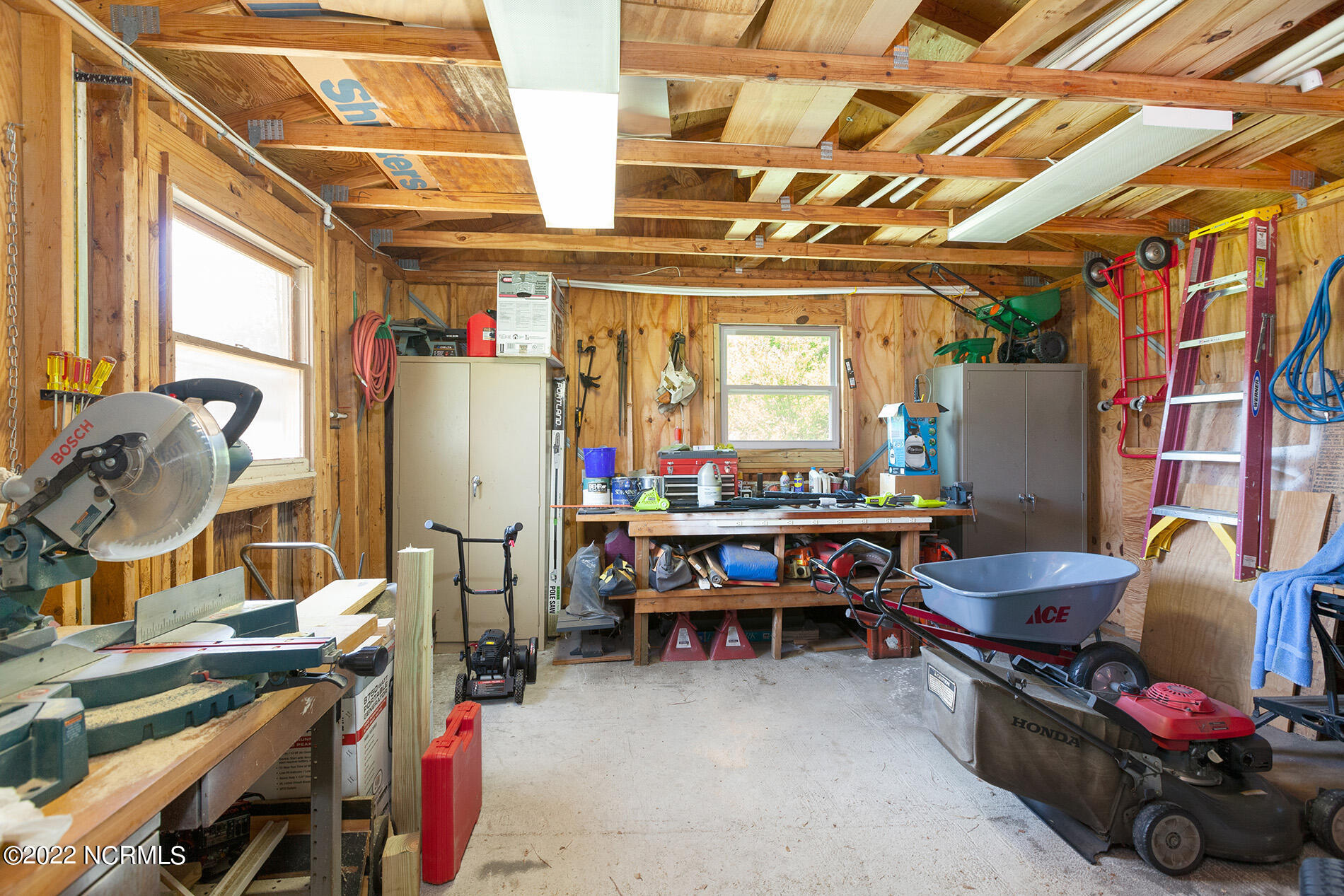 209 Bretonshire Road Wilmington, NC 28405 - Photo 26 of 31 Bretonshire-209-15shop-Shane_0051-CR2