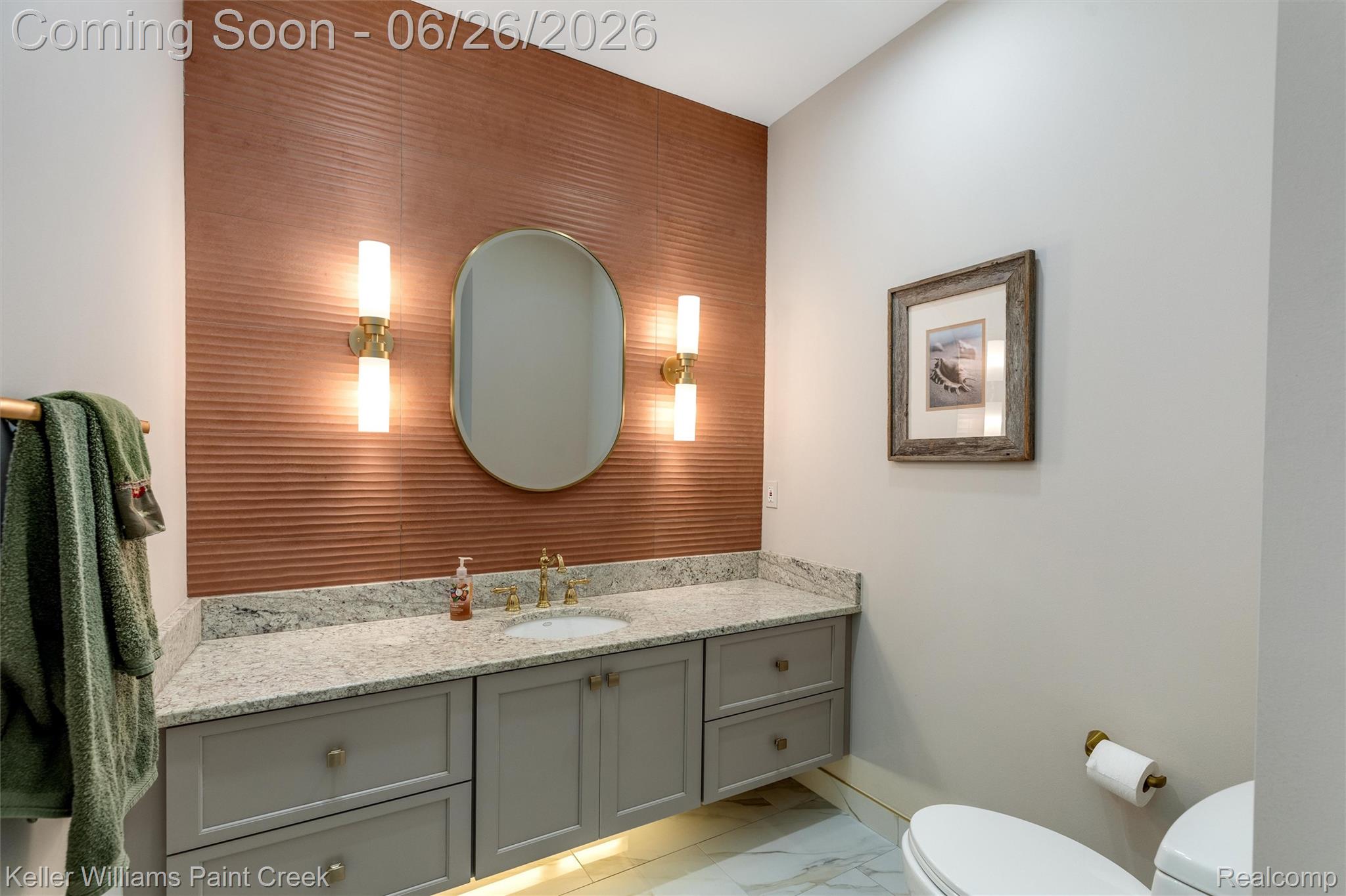 2036 Hickory Trail Drive Rochester, MI 48309 - Photo 20 of 77 34-2036 Hickory Trail Dr 0033.jpg