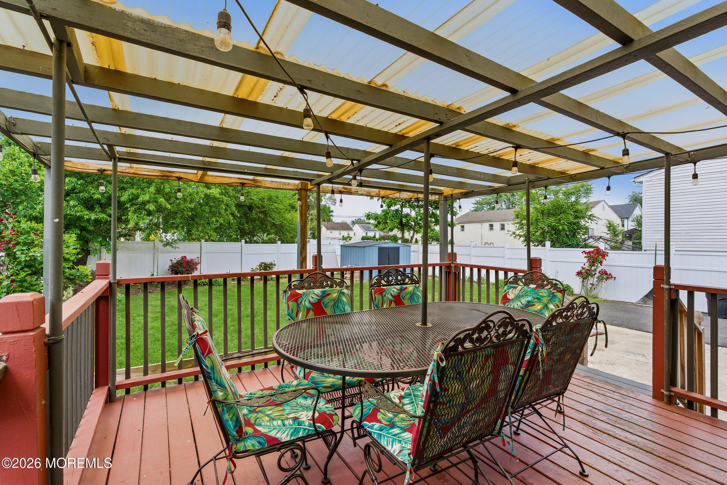 222 Raritan Street Keyport, NJ 07735 - Photo 26 of 31 047