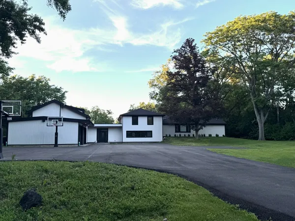 $1,625,000 | 3148 Cuba Road, Long Grove, IL 60047
