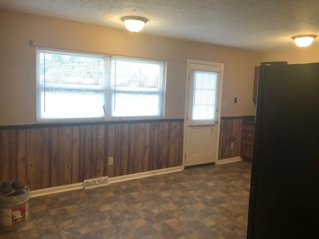 473 Witt Road Bowling Green, KY 42101 - Photo 6 of 13 Gallery Image 6