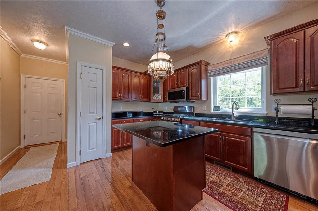 373 Old Plank Road Butler, PA 16002 - Photo 8 of 49 Gallery Image 8