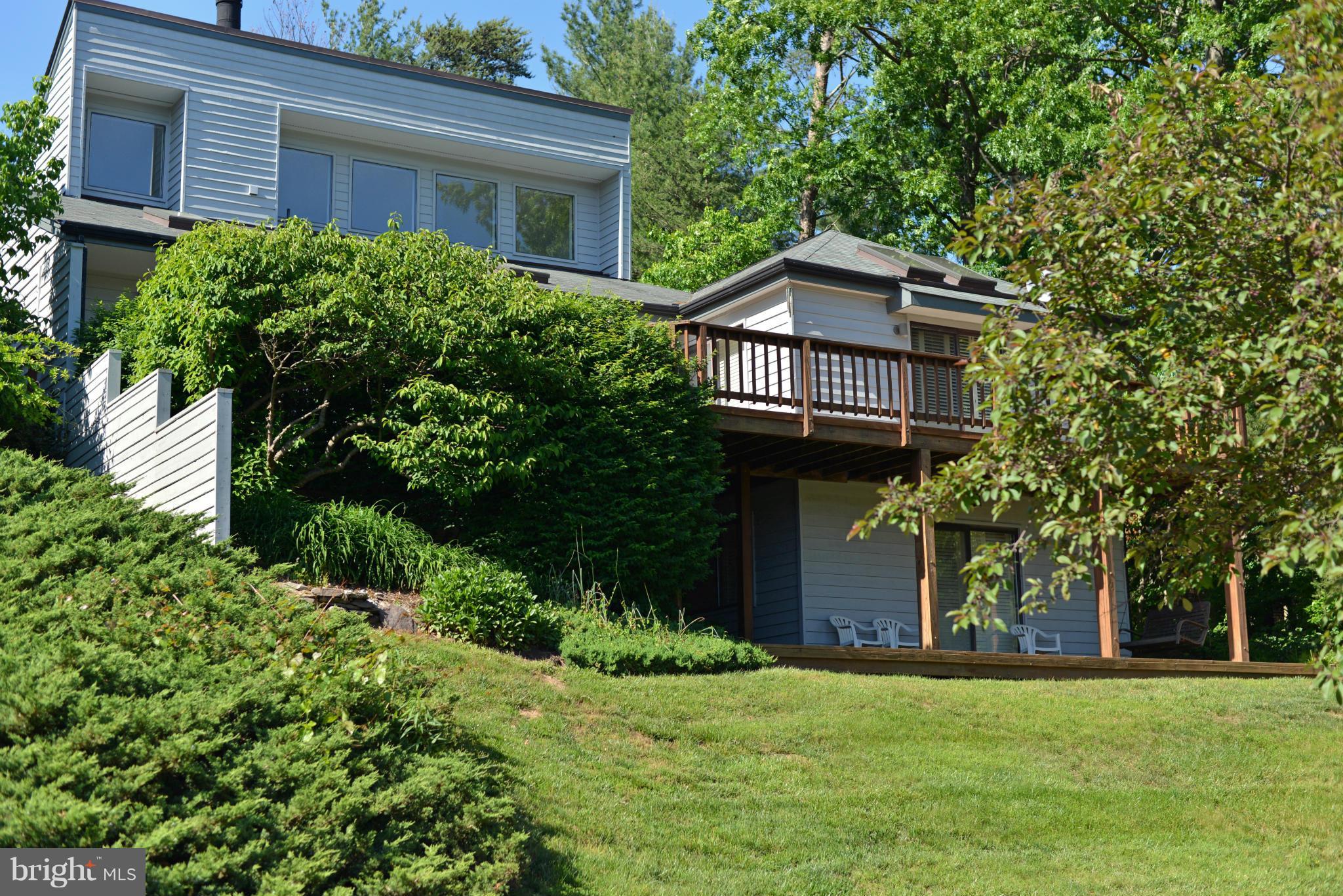 2111 South Bay Lane Reston, VA 20191 - Photo 29 of 30 a house view with a outdoor space