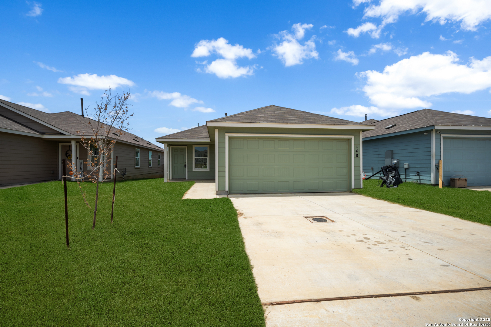 148 Cowboy Ridge Pleasanton, TX 78064 - Photo 1 of 31 Gallery Image 1