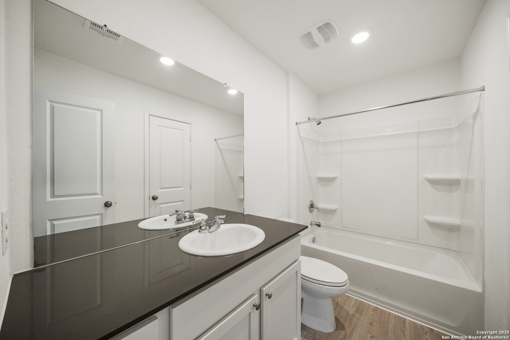 148 Cowboy Ridge Pleasanton, TX 78064 - Photo 19 of 31 Gallery Image 19
