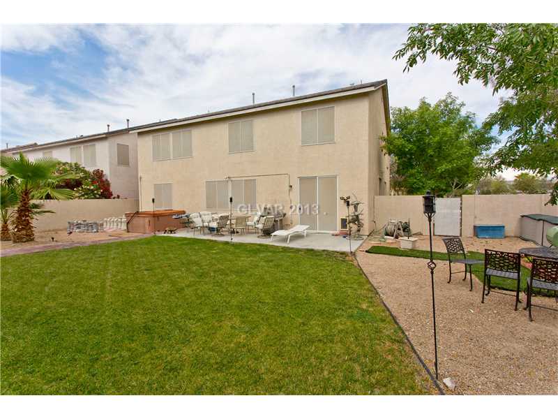 7901 Midnight Ride Street Las Vegas, NV 89131 - Photo 6 of 24 Yard/Garden. Back Yard
