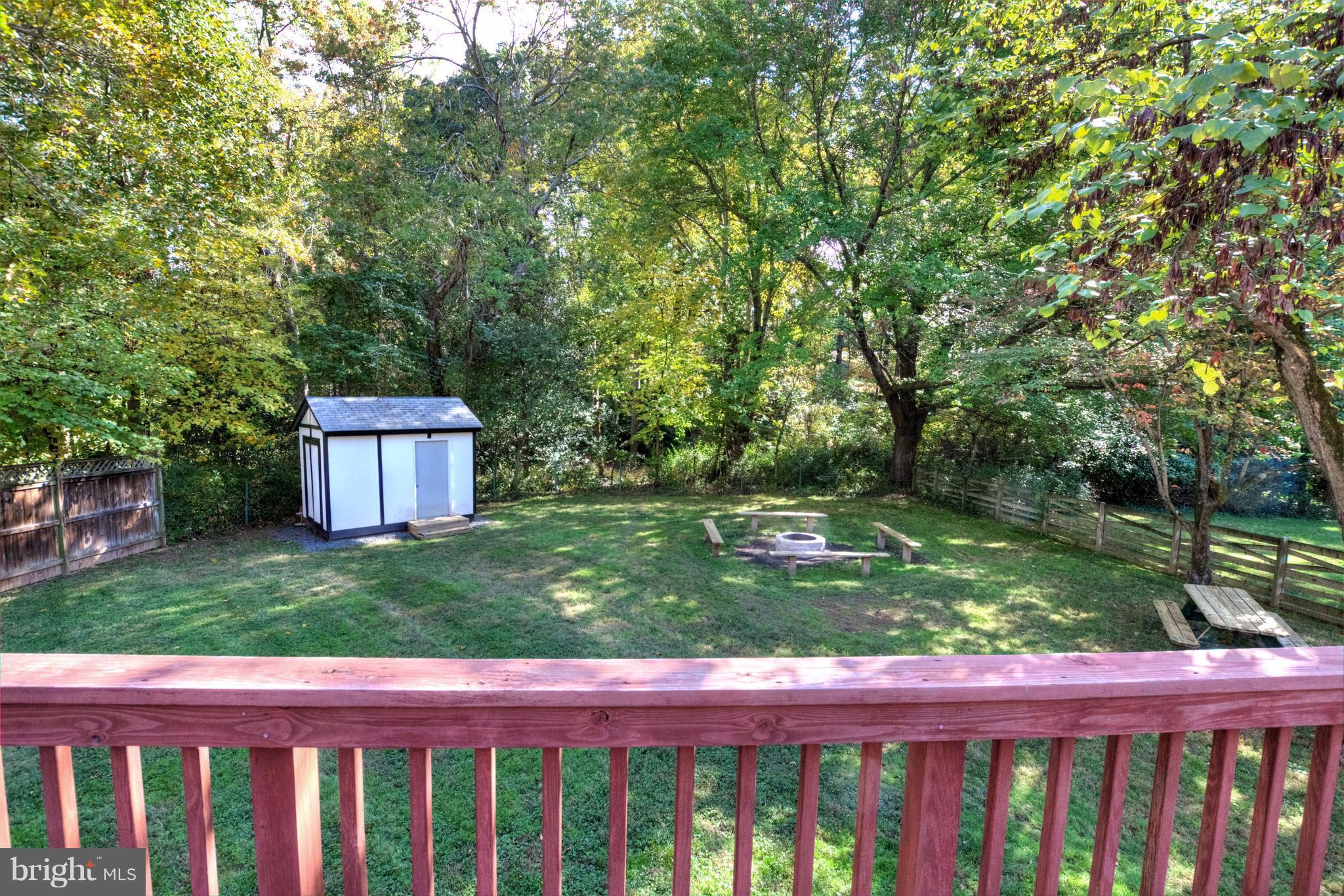 5300 Ravensworth Road Springfield, VA 22151 - Photo 24 of 28 a view of a lush green forest