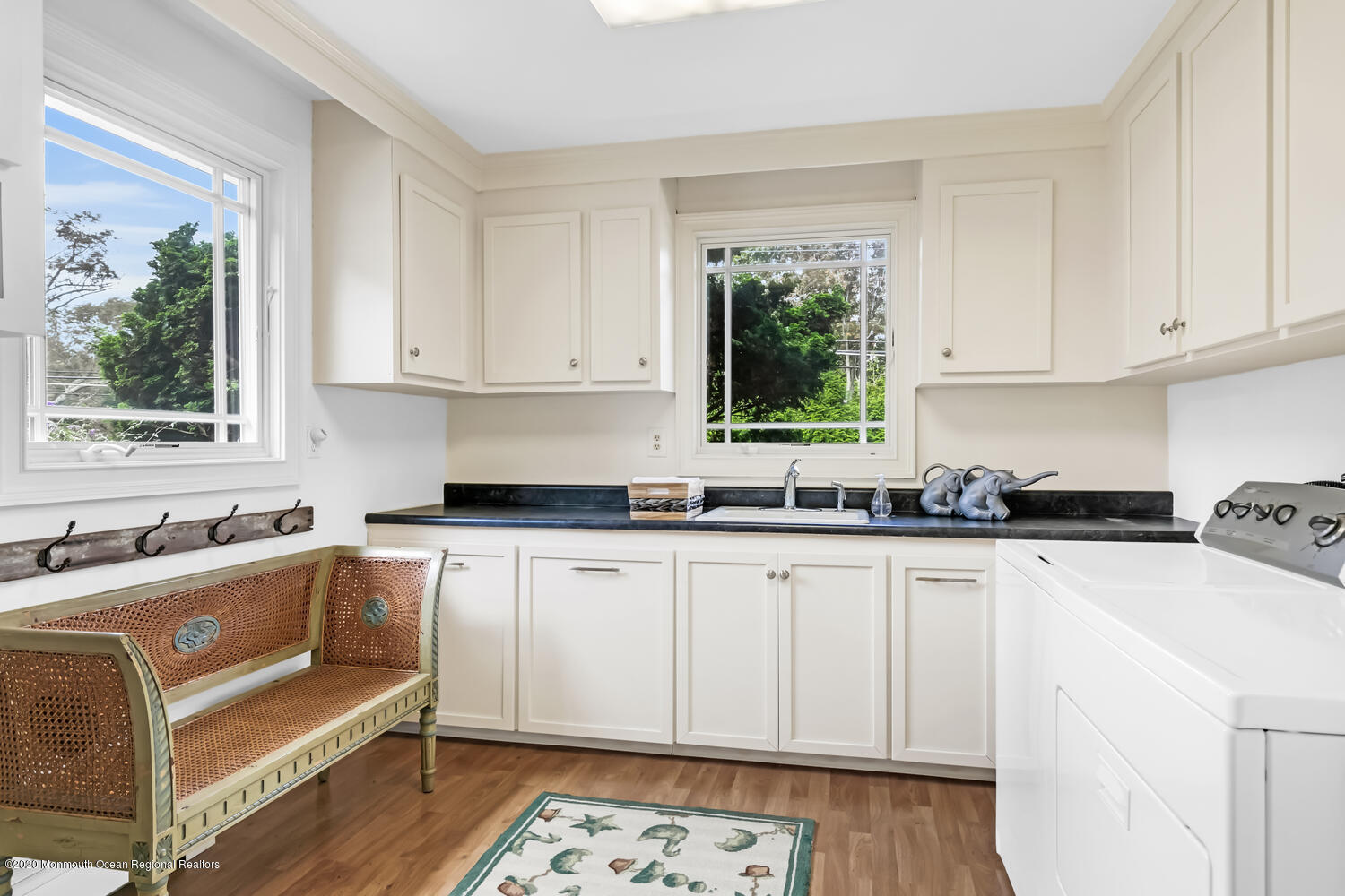 77 Ridge Road Rumson, NJ 07760 - Photo 18 of 43 77 Ridge Rd Rumson NJ 07760-large-018-02
