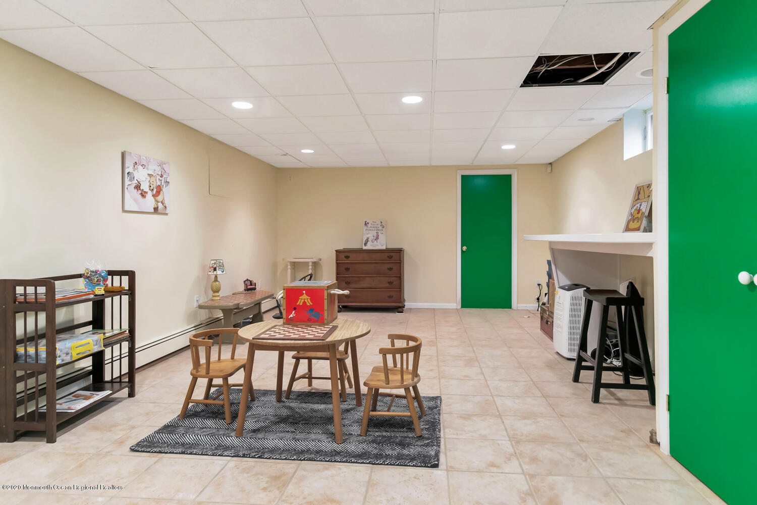 77 Ridge Road Rumson, NJ 07760 - Photo 34 of 43 77 Ridge Rd Rumson NJ 07760-large-035-01