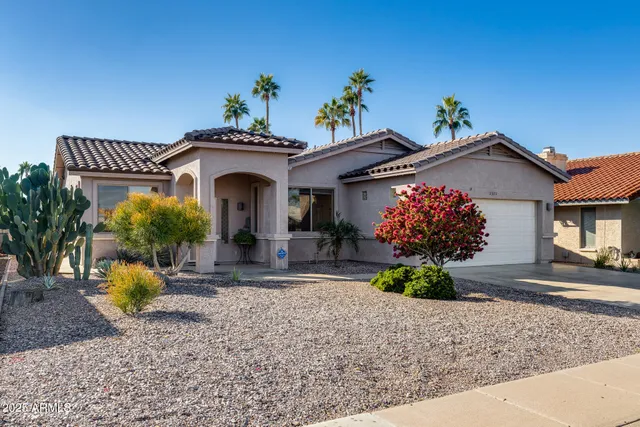 $460,000 | 5325 East Lindstrom Lane, Mesa, AZ 85215