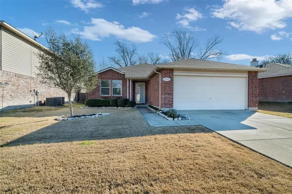 $2,195 | 1316 Willow Tree Drive, McKinney, TX 75071