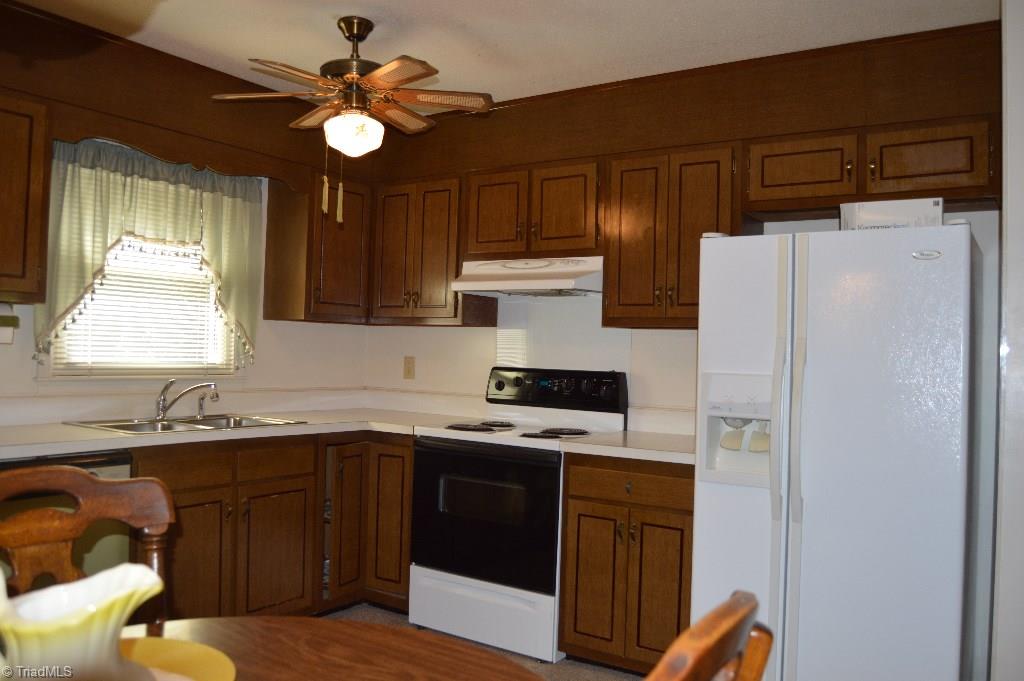 6440 Wynyard Avenue Rural Hall, NC 27045 - Photo 14 of 22 Gallery Image 14