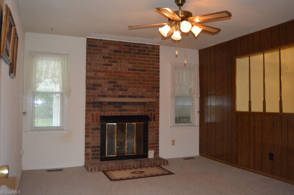 6440 Wynyard Avenue Rural Hall, NC 27045 - Photo 10 of 22 Gallery Image 10