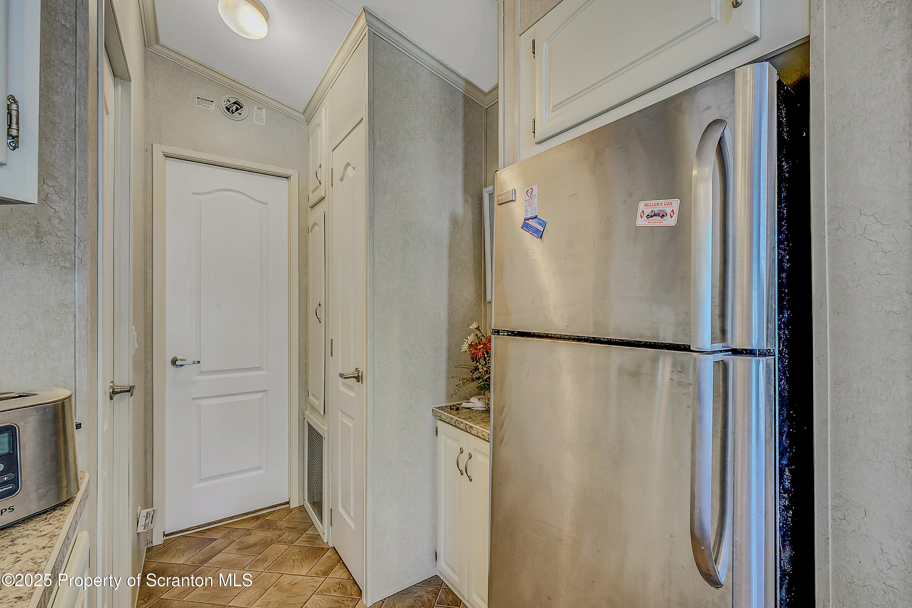 157 Olmstead Road Gouldsboro, PA 18424 - Photo 16 of 55 Eagle lake_-18