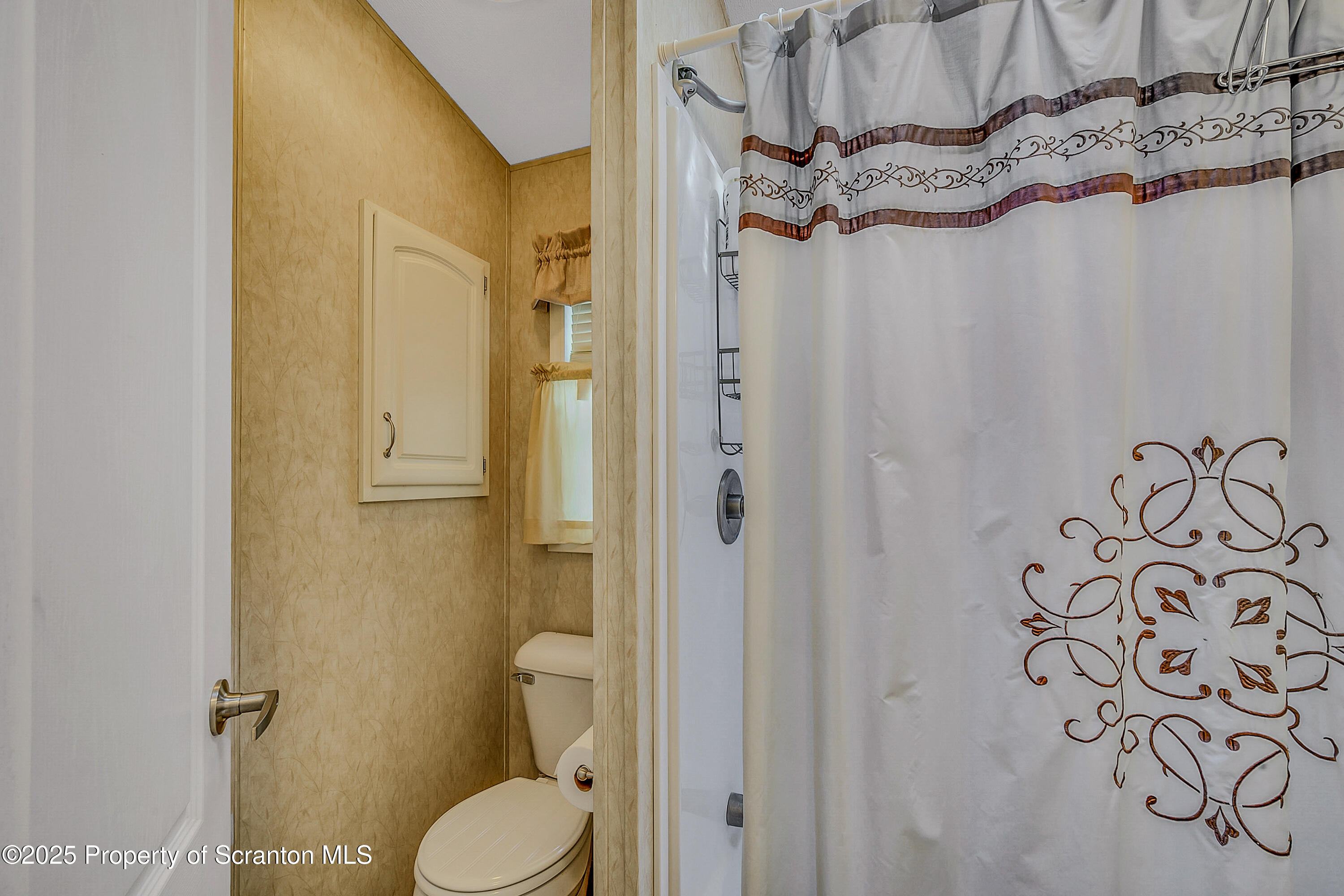 157 Olmstead Road Gouldsboro, PA 18424 - Photo 22 of 55 Eagle lake_-20