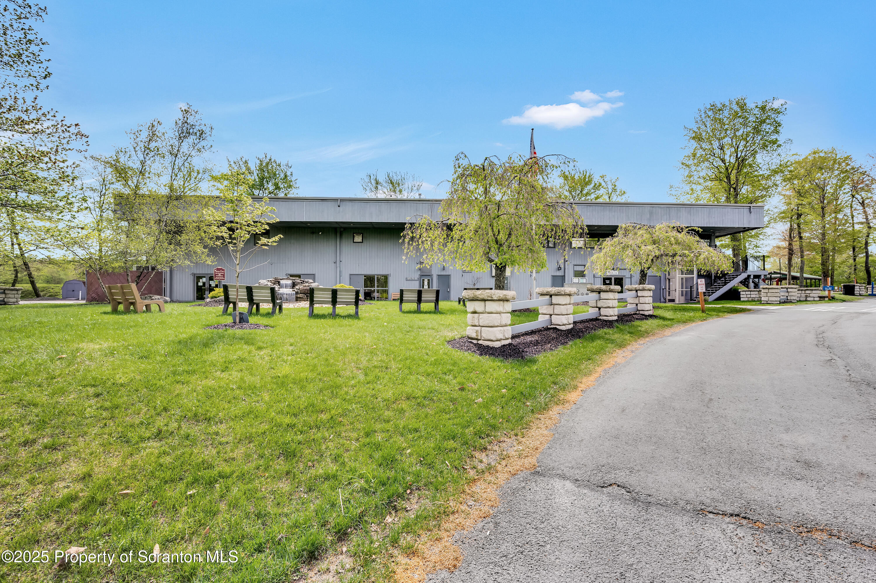 157 Olmstead Road Gouldsboro, PA 18424 - Photo 25 of 55 Eagle Rock-3