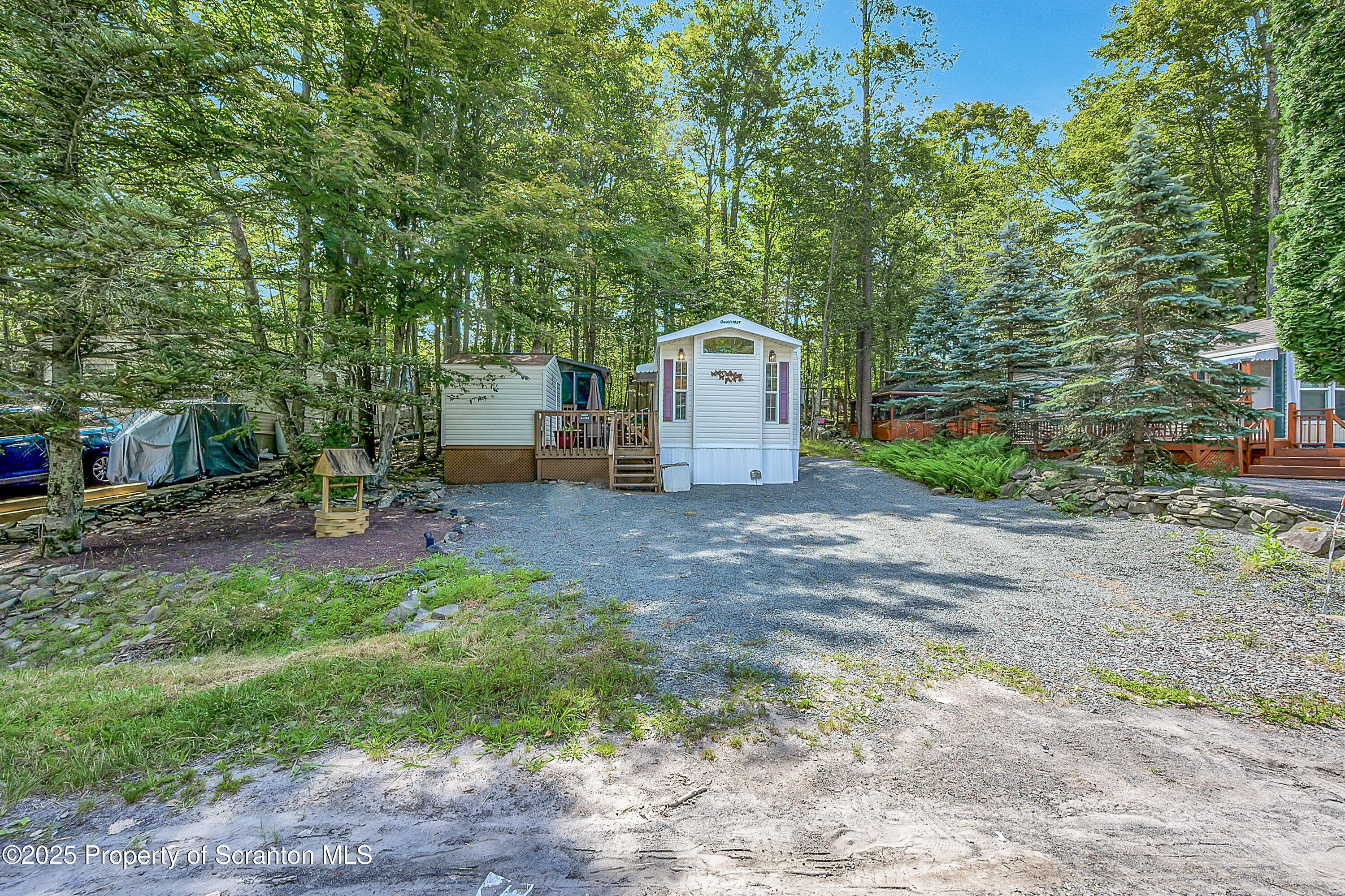 157 Olmstead Road Gouldsboro, PA 18424 - Photo 3 of 55 Eagle lake_-4