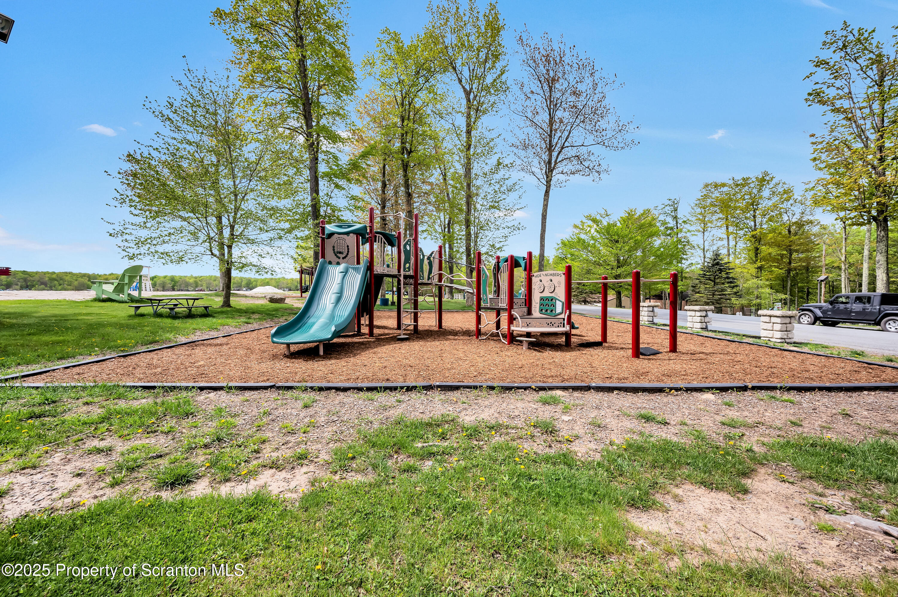157 Olmstead Road Gouldsboro, PA 18424 - Photo 31 of 55 Eagle Rock-9